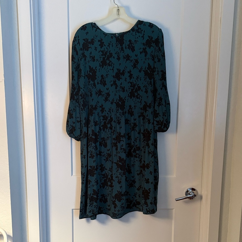 J. Jill Teal and Black Long Sleeve Dress